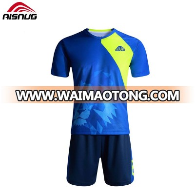 2018 custom high quality print wholesale customize sublimated soccer uniforms